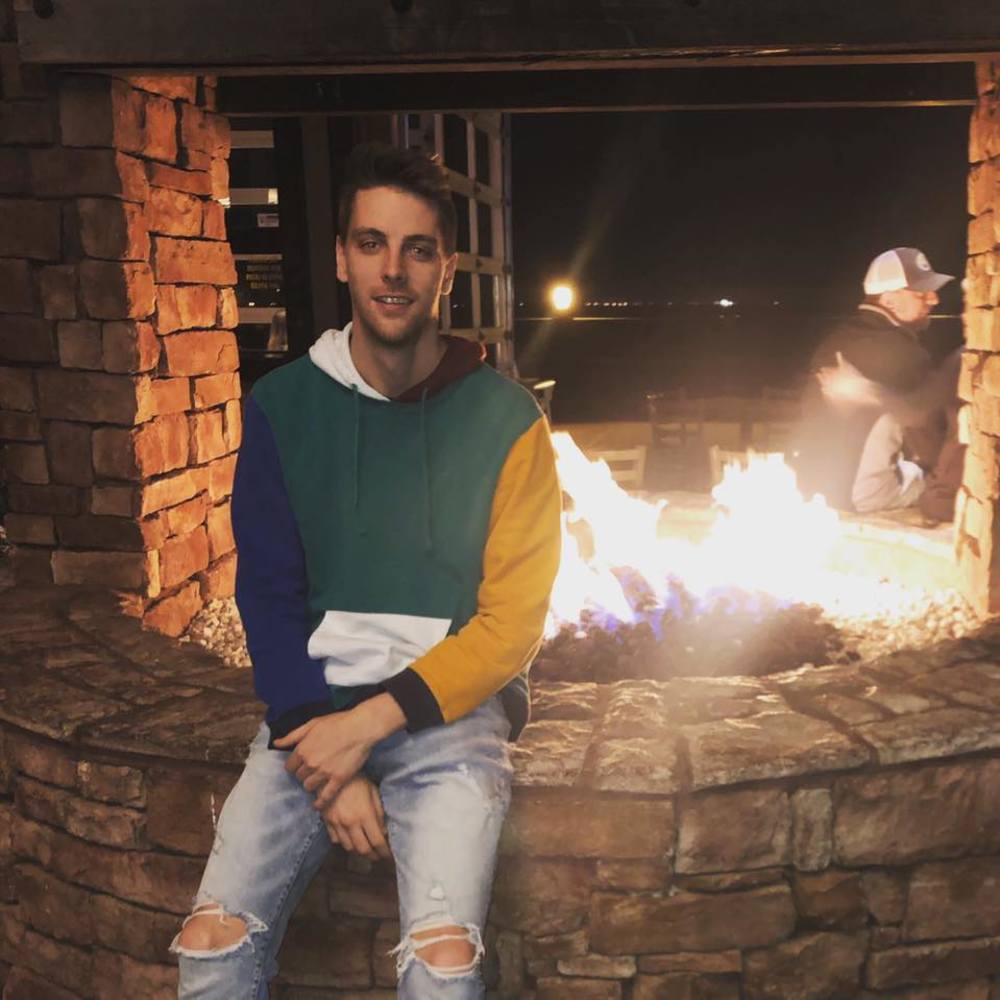 Meet your Posher, Mitchell